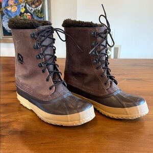 Eddie Bauer Brown Winter & Rain Boots
